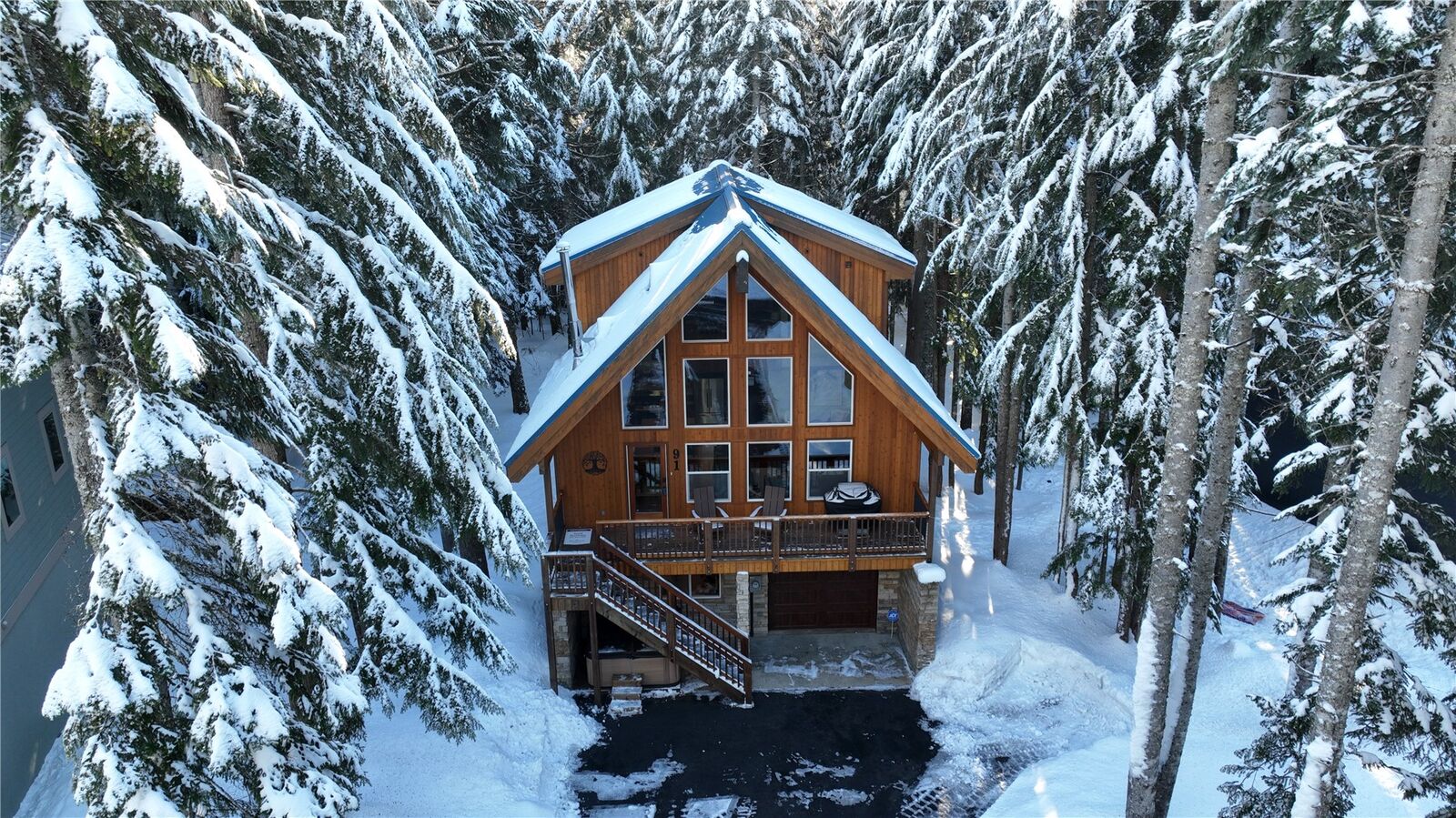 Property Photo: 91 Mountain Home Rd WA 98068