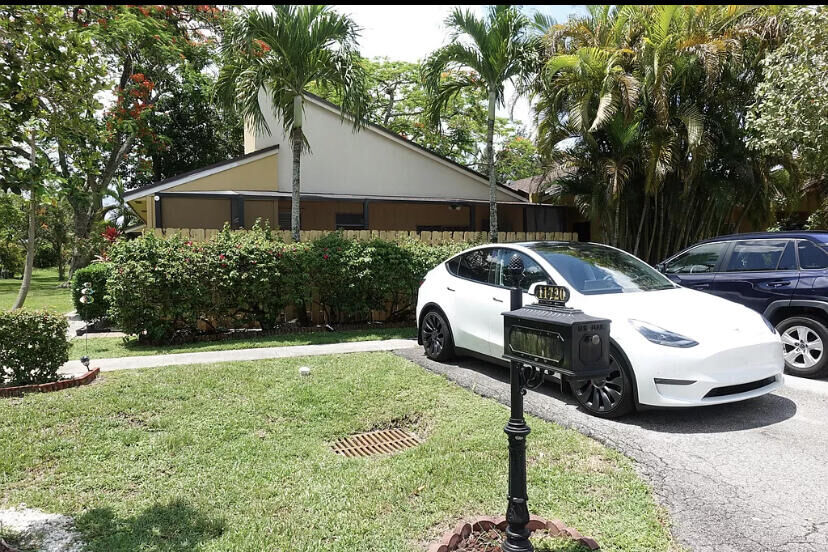 Property Photo:  11720 Timbers Way  FL 33428 