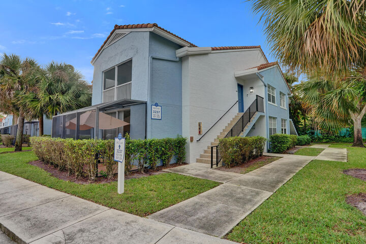 Property Photo: 3237 Clint Moore Road 108 FL 33496