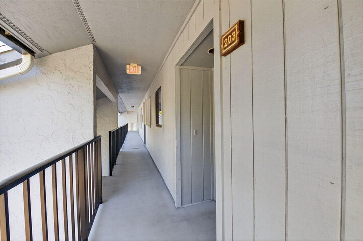 Property Photo:  2300 Germantown Road 203  FL 33445