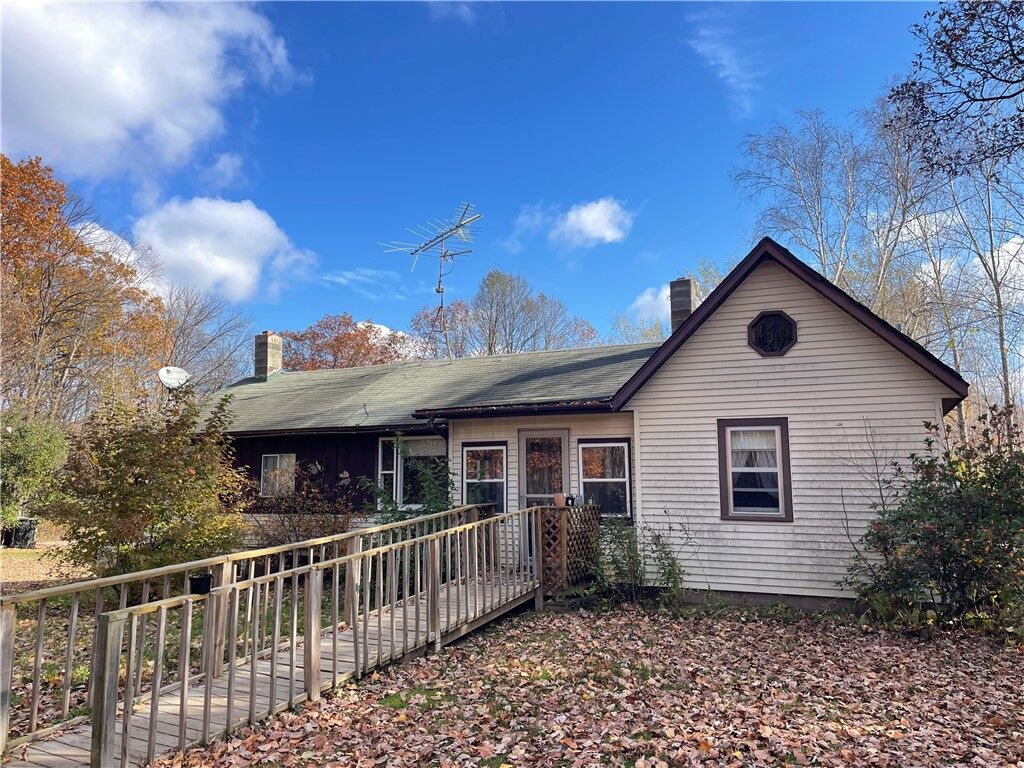 Property Photo:  N436 Metcalf Road  WI 54757 