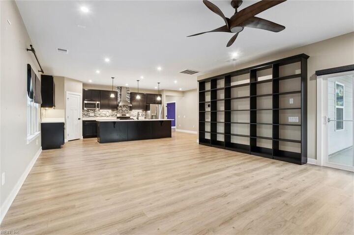 Property Photo:  209 Apprentice Lndg  VA 23185 