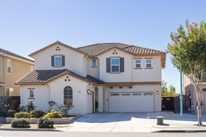 1690 Piazza Drive  Salinas CA 93905 photo