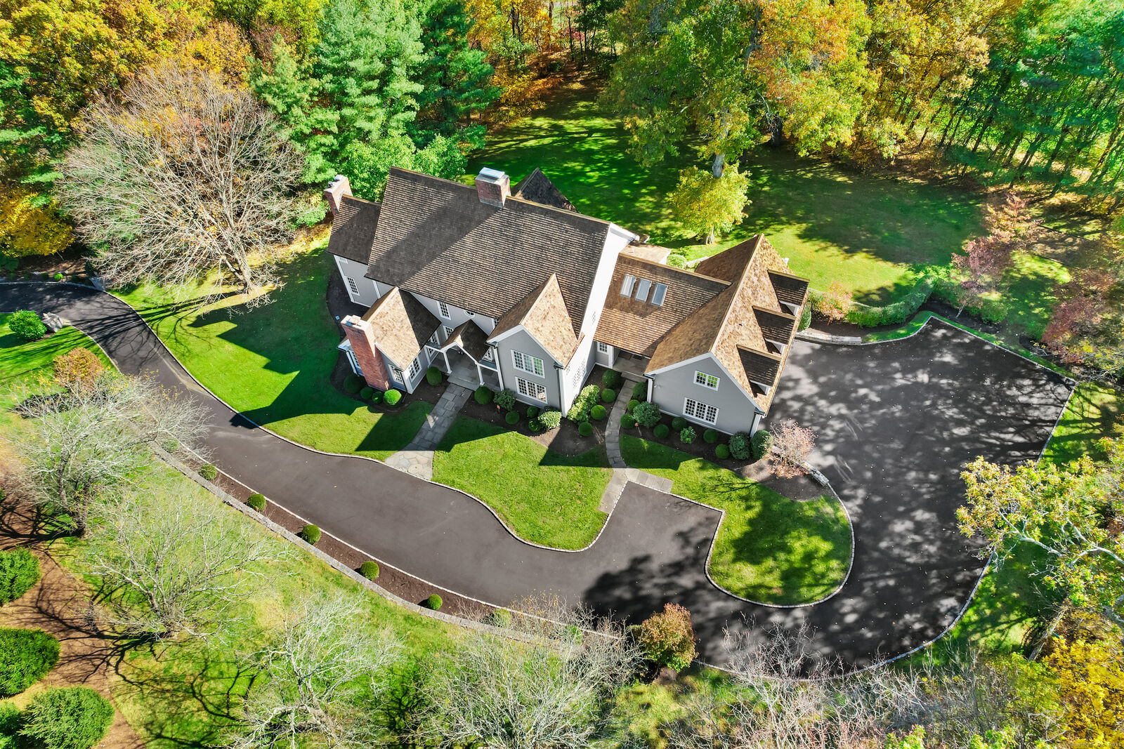 Property Photo:  30 Soundview Farm Road  CT 06883