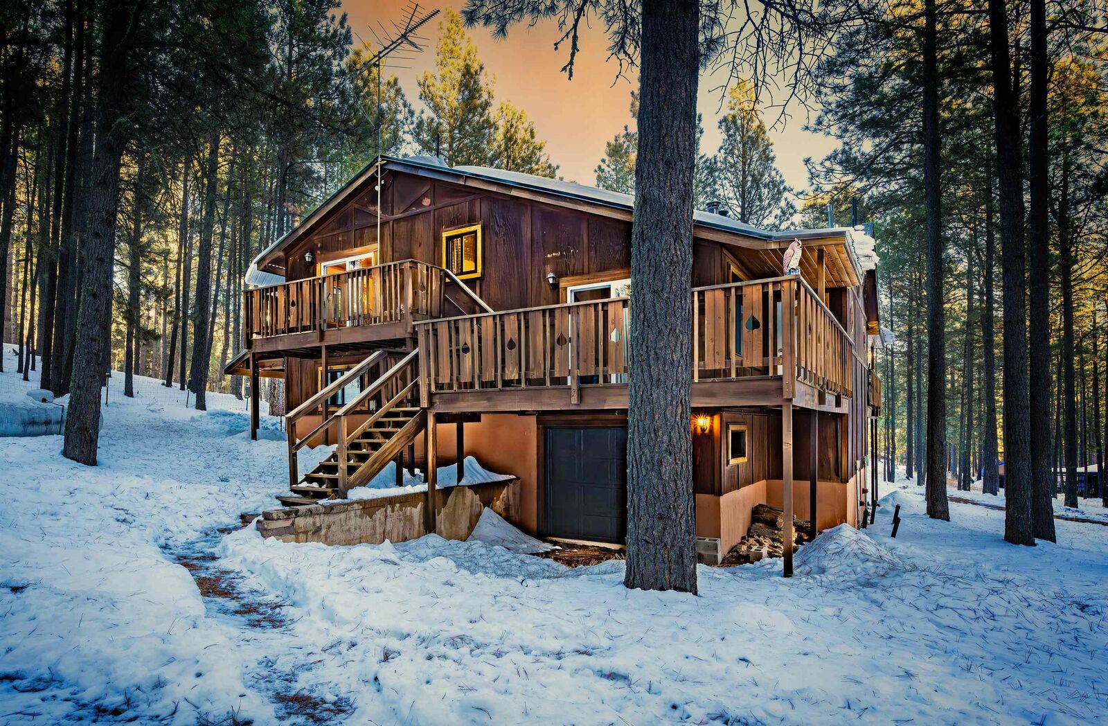 Property Photo:  28 Pine Tree Rd  NM 87710 