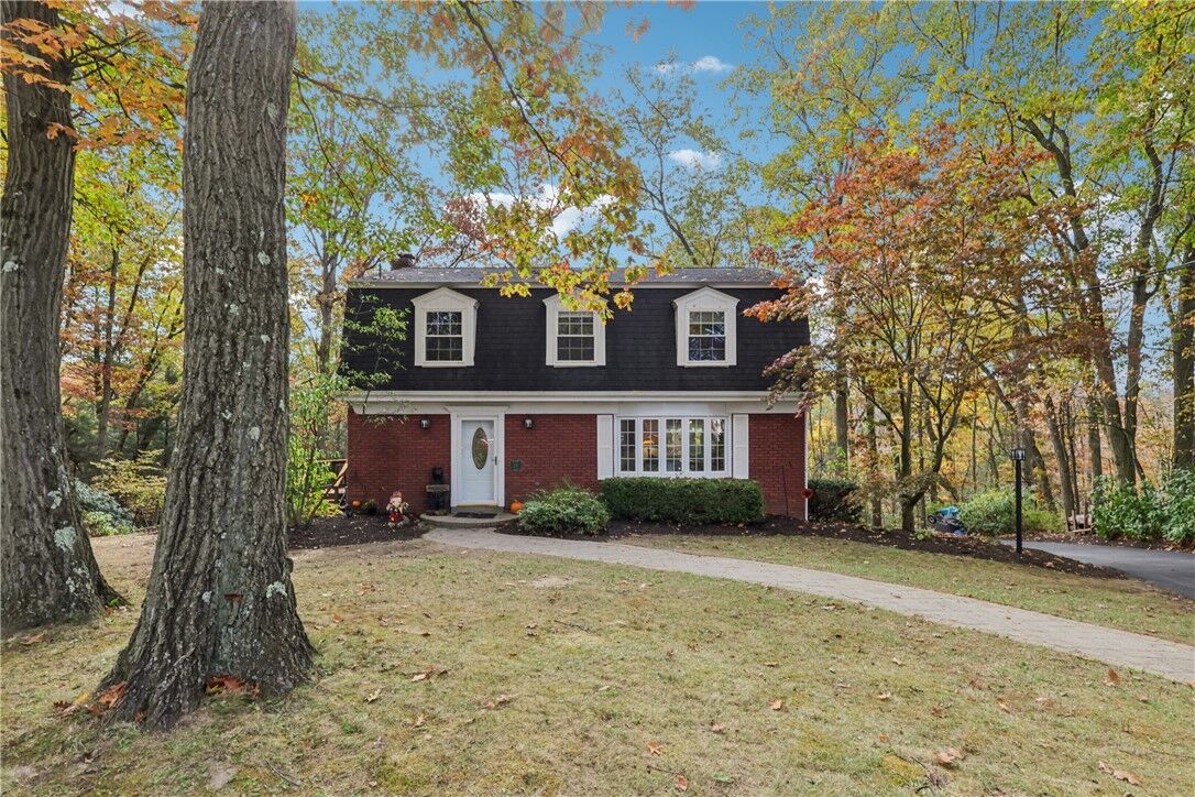 Property Photo:  114 Heath Dr  PA 15005