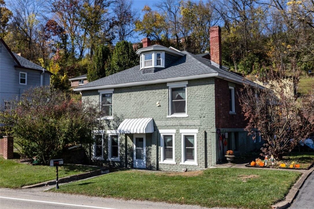 Property Photo:  801 Bower Hill Rd.  PA 15017