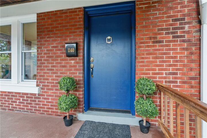 Property Photo: 1140 Arkansas Ave PA 15216