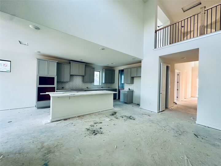 Property Photo:  820 Sage Thrasher Circle  TX 78620 