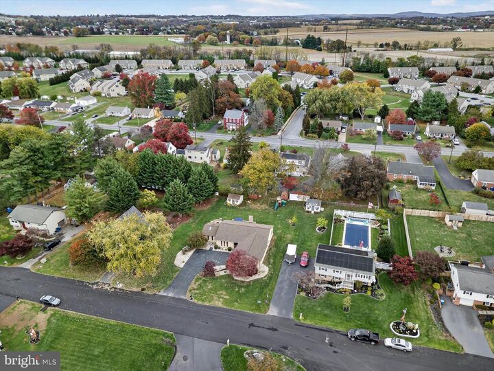 Property Photo: 1832 Rhoda Avenue PA 17552