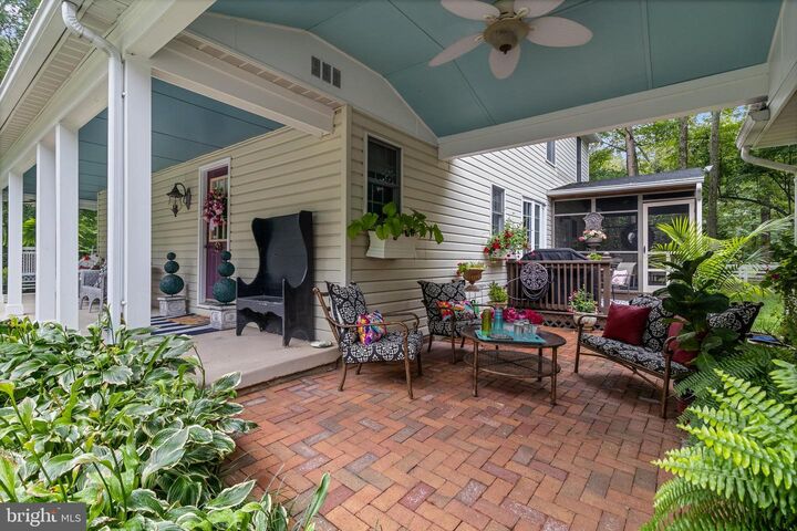 Property Photo: 6875 Rose Hill Road MD 20677