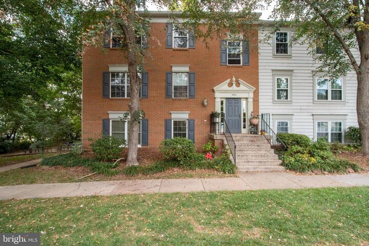 9260 Niki Place 301  Manassas VA 20110 photo