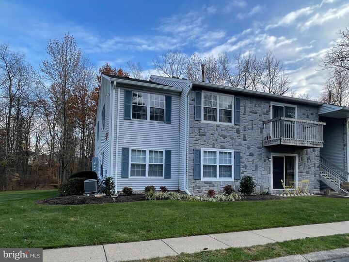 Property Photo:  15 Coral Tree Court  NJ 08648 