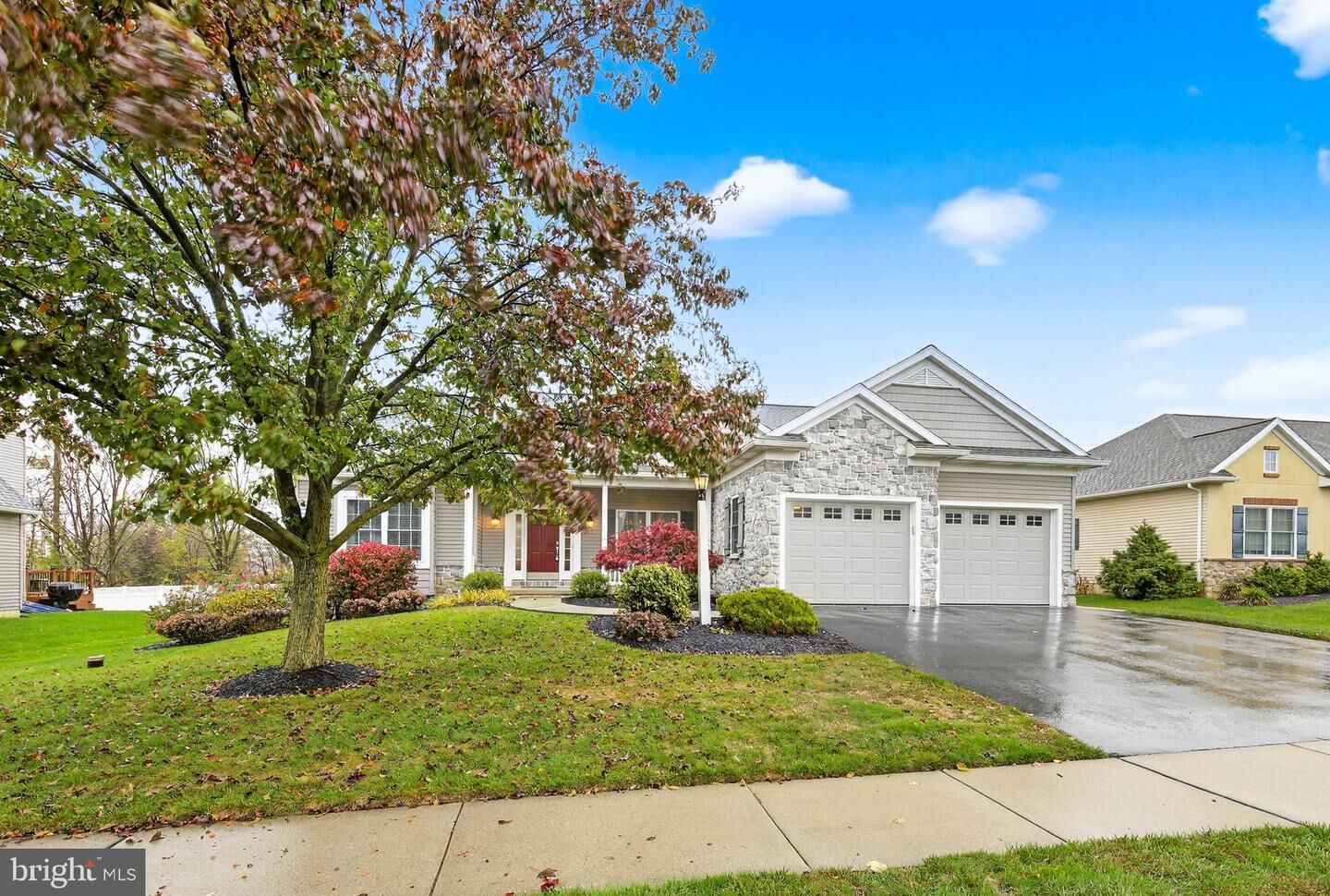 Property Photo:  339 Enterprise Drive  PA 17505