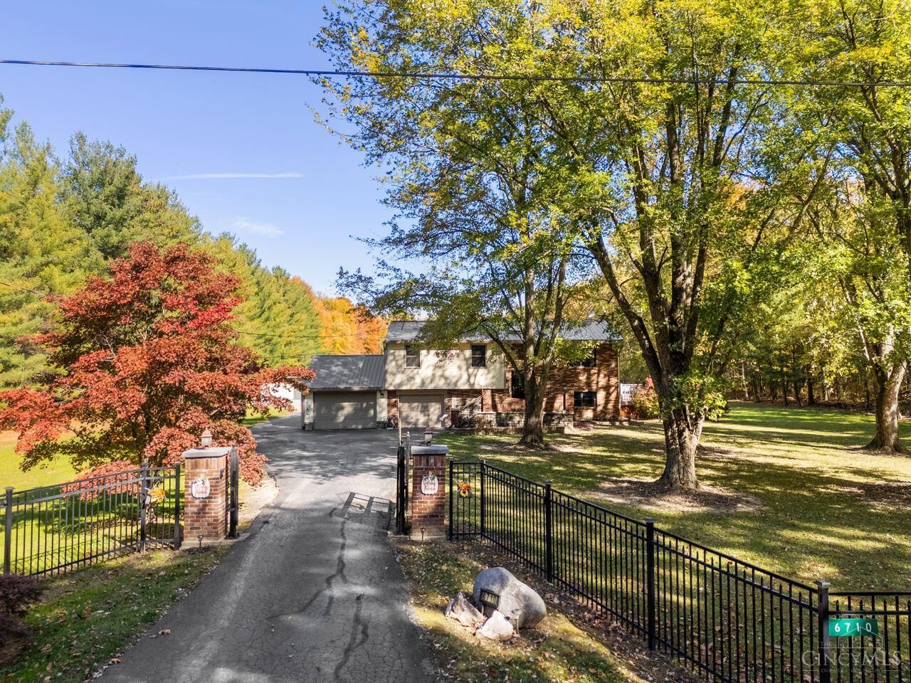 Property Photo: 6710 Bray Road OH 45122