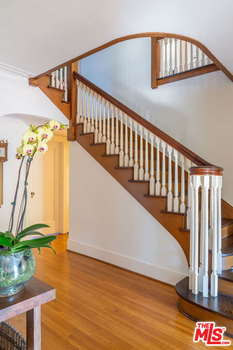 Property Photo:  149 N Van Ness Ave  CA 90004 