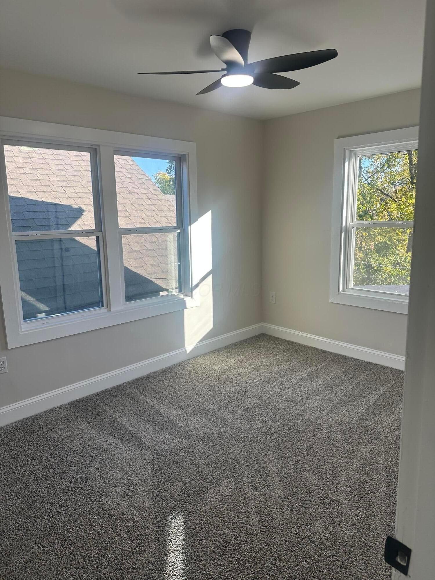 Property Photo:  1277 E 18th Avenue  OH 43211 