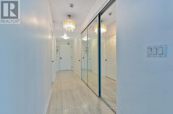 Property Photo:  2230 Lakeshore Boulevard West 1206  ON M8V 0B2 