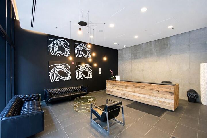 Property Photo:  311 Hargrave Street  MB R3B 0V8 