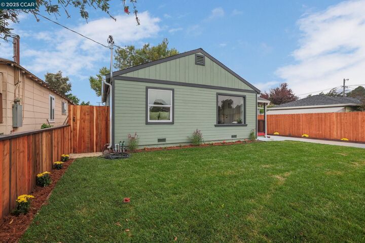 Property Photo: 3064 Baywood Ln CA 94806