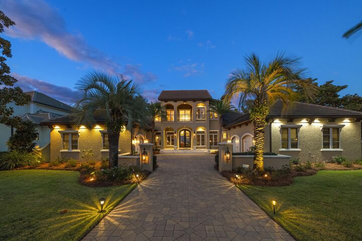 446 Admiral Court  Destin FL 32541 photo