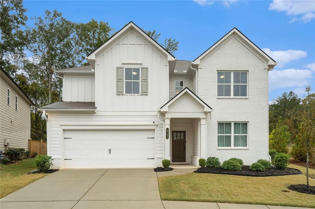 Property Photo:  3702 Silvery Way  GA 30127