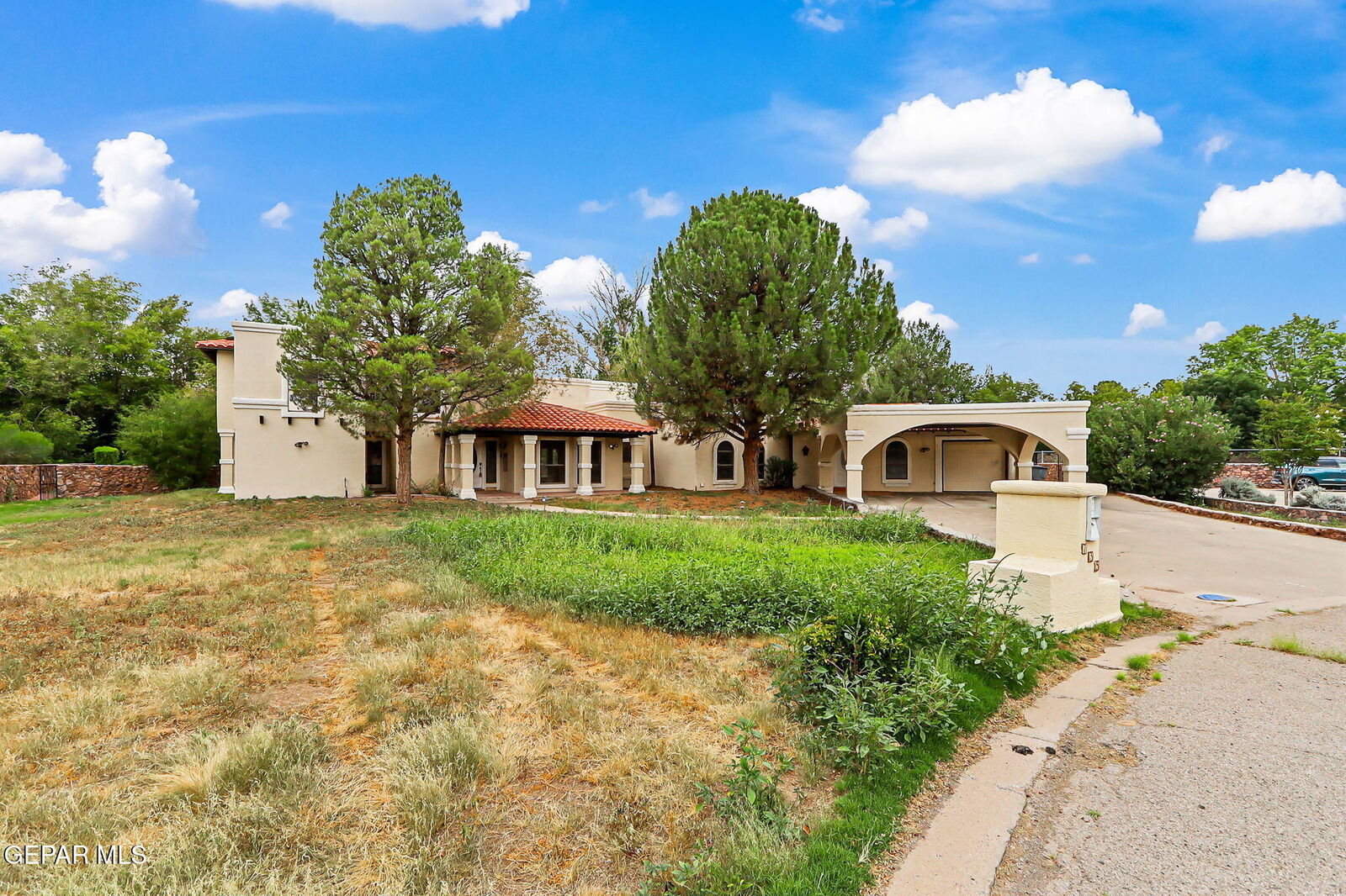 Property Photo:  735 Rio Valle Court  TX 79932 