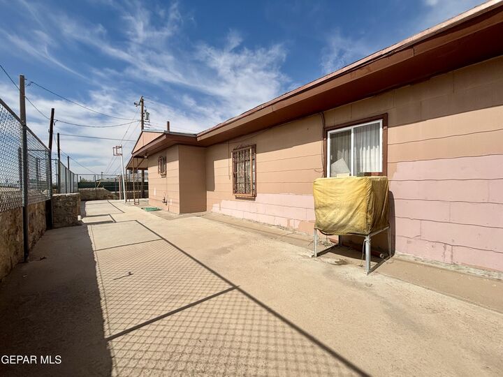 Property Photo:  501 Chelsea Street  TX 79903