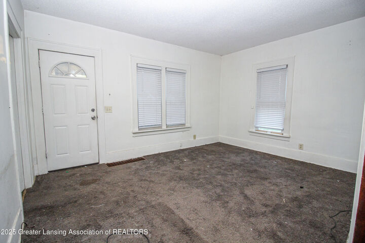 Property Photo:  609 S Constantine Street  MI 49093 