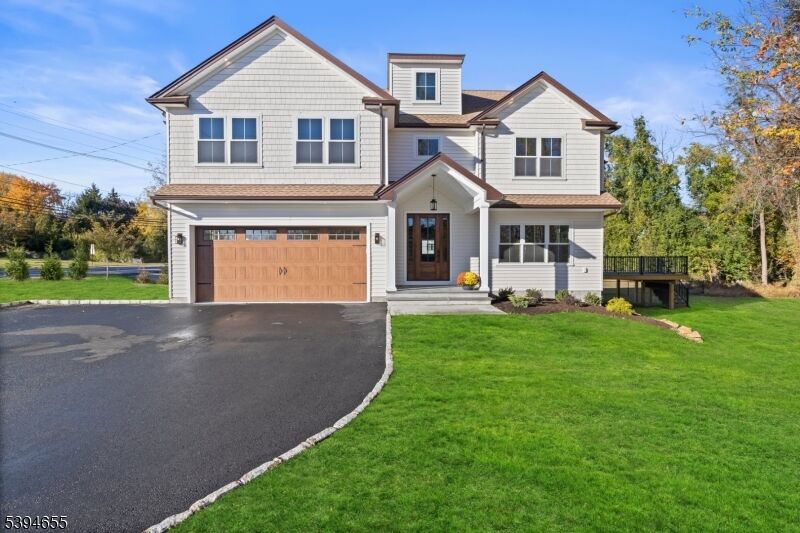 Property Photo:  1 Willow Pl  NJ 07936