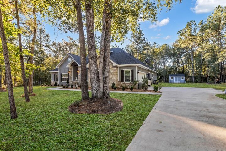 Property Photo: 8702 Bronco Lane TX 77484