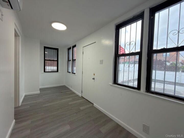 Property Photo:  2225 Cincinnatus Avenue  NY 10473 