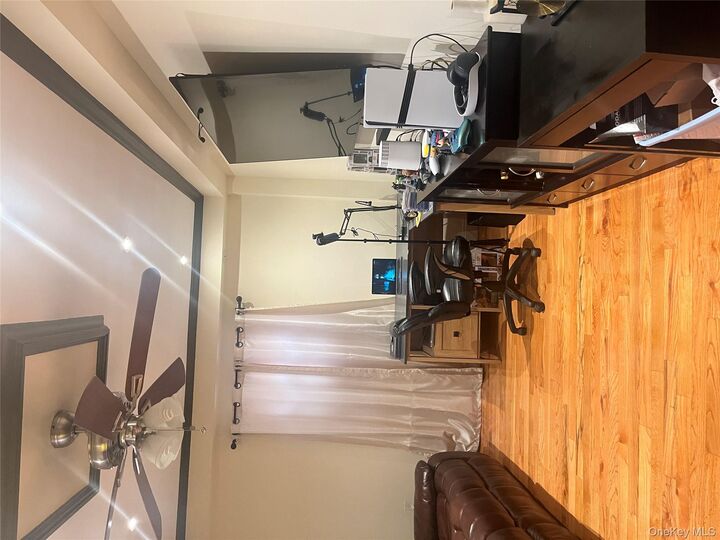 Property Photo:  3224 Lafayette Avenue  NY 10465 