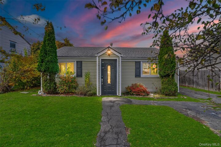 7 N Wayne Avenue  West Haverstraw NY 10993 photo