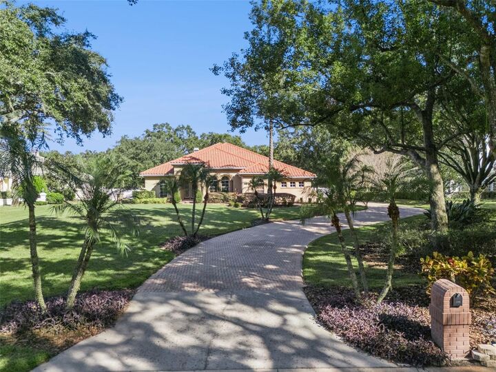 Property Photo:  1395 Grandview Boulevard  FL 34744