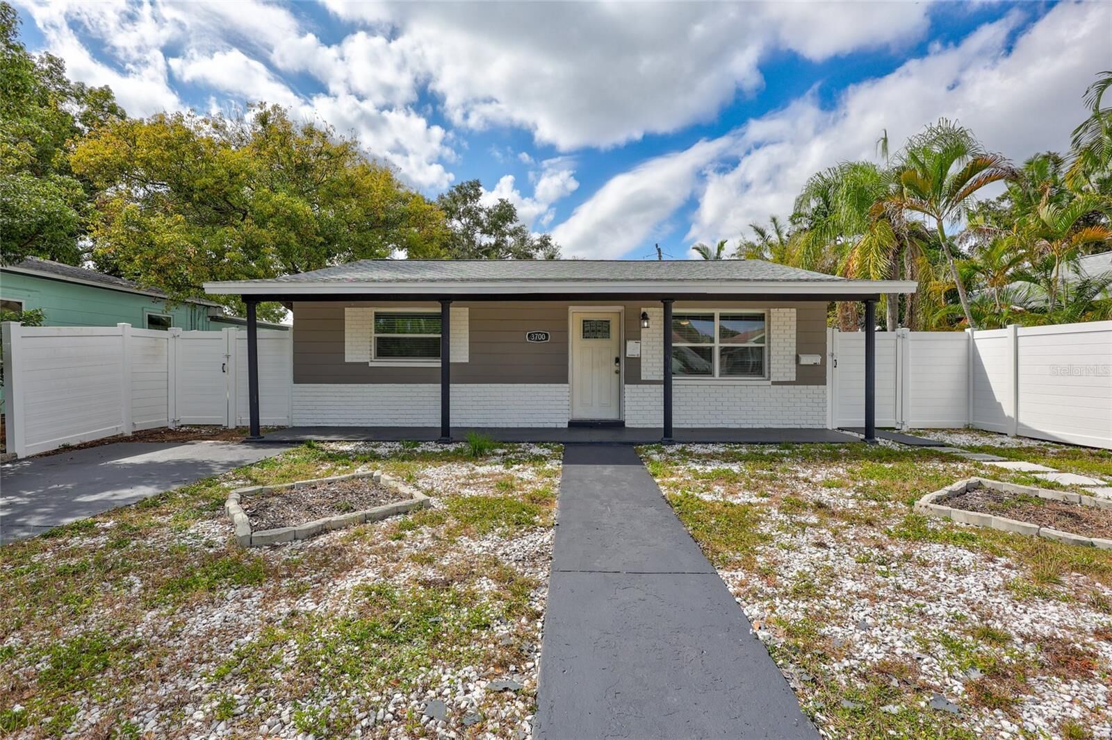 Property Photo:  3700 14th Street N  FL 33713 