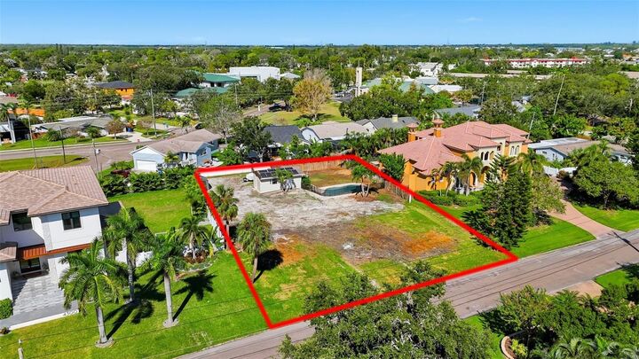 Property Photo:  4324 Bayshore Boulevard NE  FL 33703