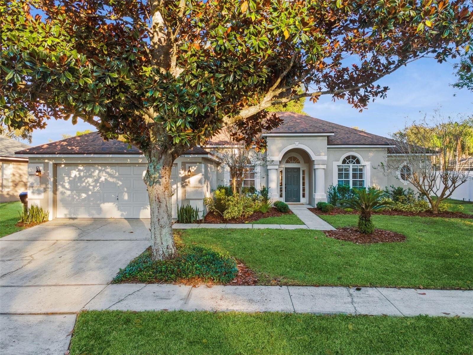 Property Photo:  811 Huntsville Road  FL 34734 