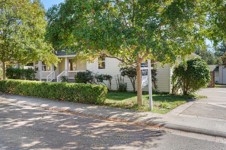 Property Photo: 8572 Menke Way CA 95662