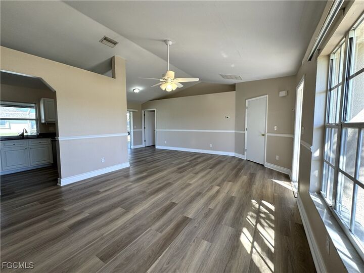 Property Photo:  2520 SW 11th Place  FL 33914 