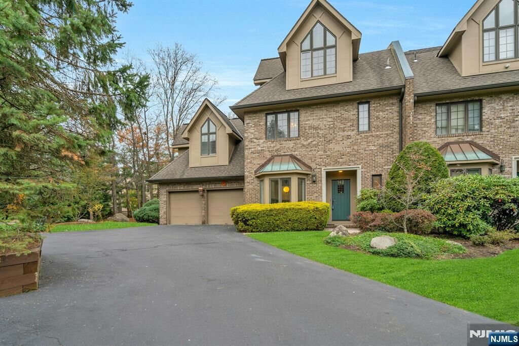 Property Photo: 142 Ashley Place NJ 07656
