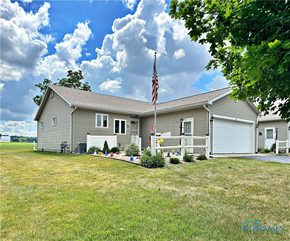 Property Photo:  501 Autumnwood Drive A  OH 44883 