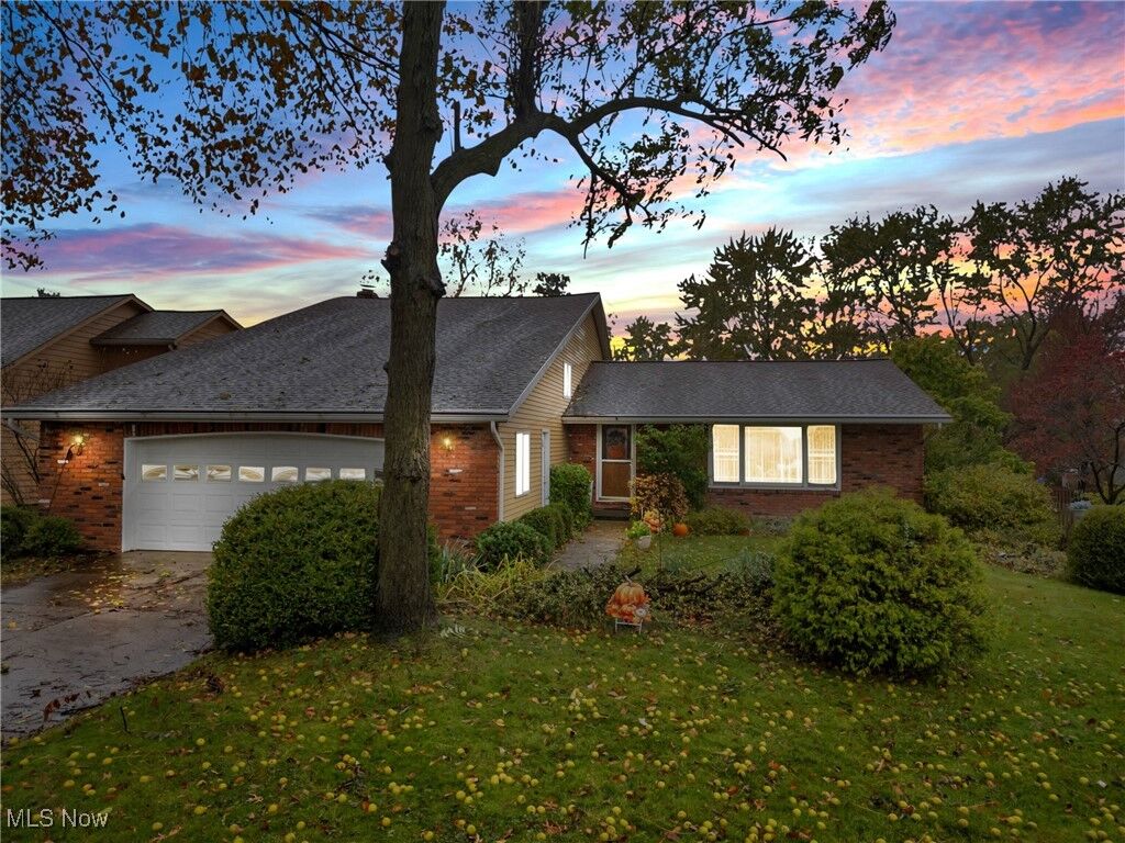 Property Photo:  17024 Bear Creek Lane  OH 44136 
