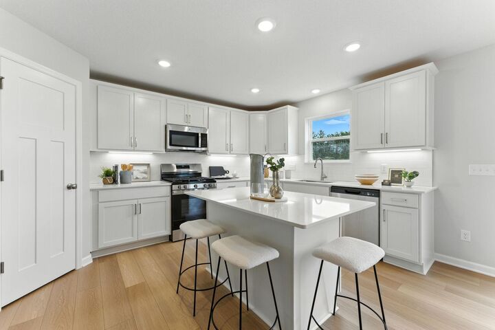 Property Photo:  10503 Glenbrook Avenue S  MN 55016 