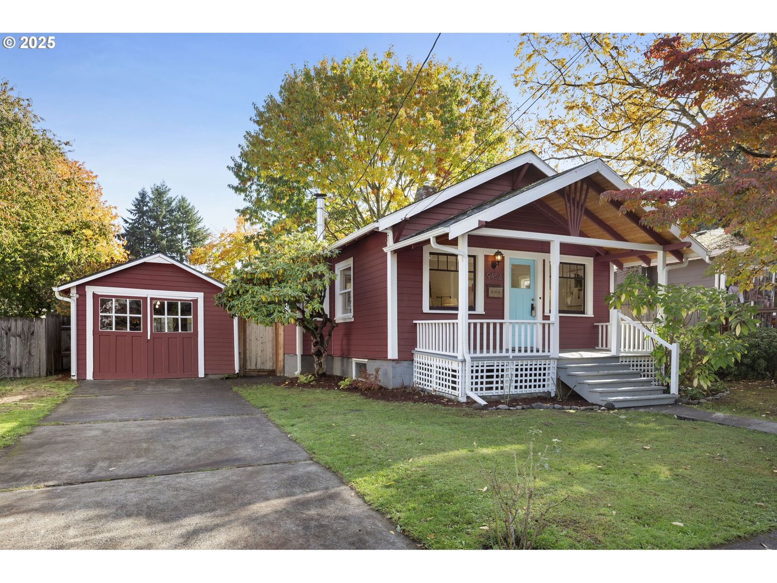 Property Photo:  9452 N Polk Ave  OR 97203 