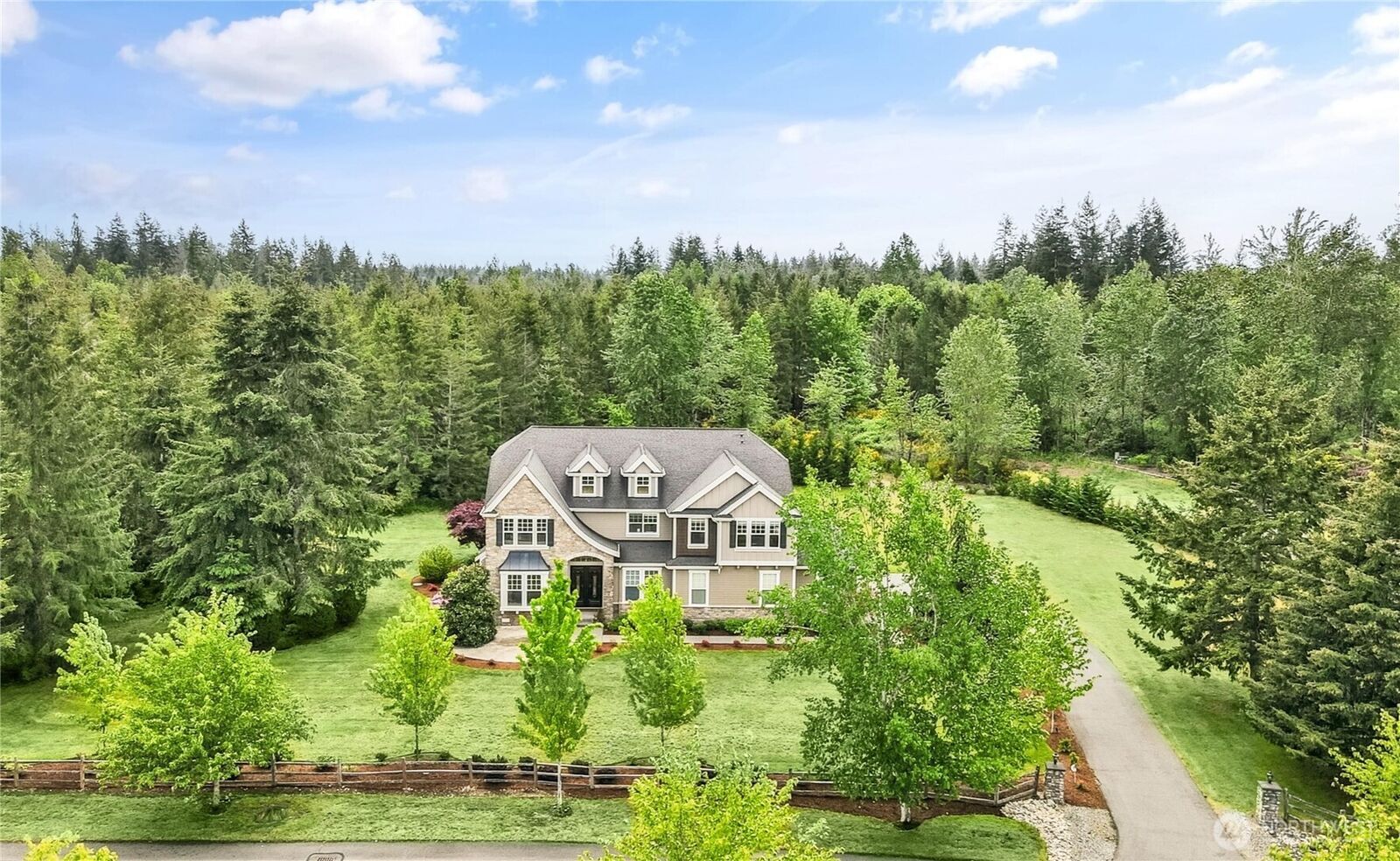 Property Photo:  31045  219th Way SE  WA 98010 