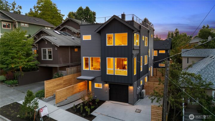 2618 E Roy Street  Seattle WA 98112 photo