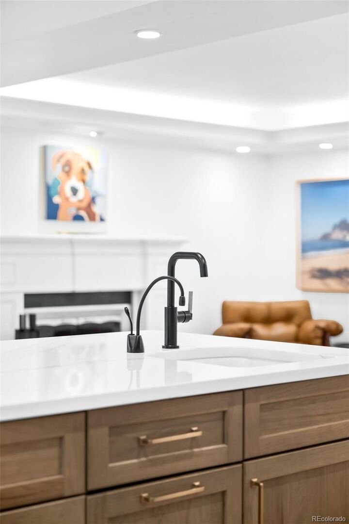 Property Photo:  2212 Monaco Street  CO 80207 