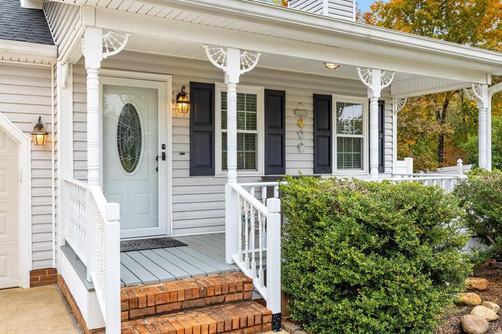 Property Photo:  132 Alexanders Circle NW  TN 37312 