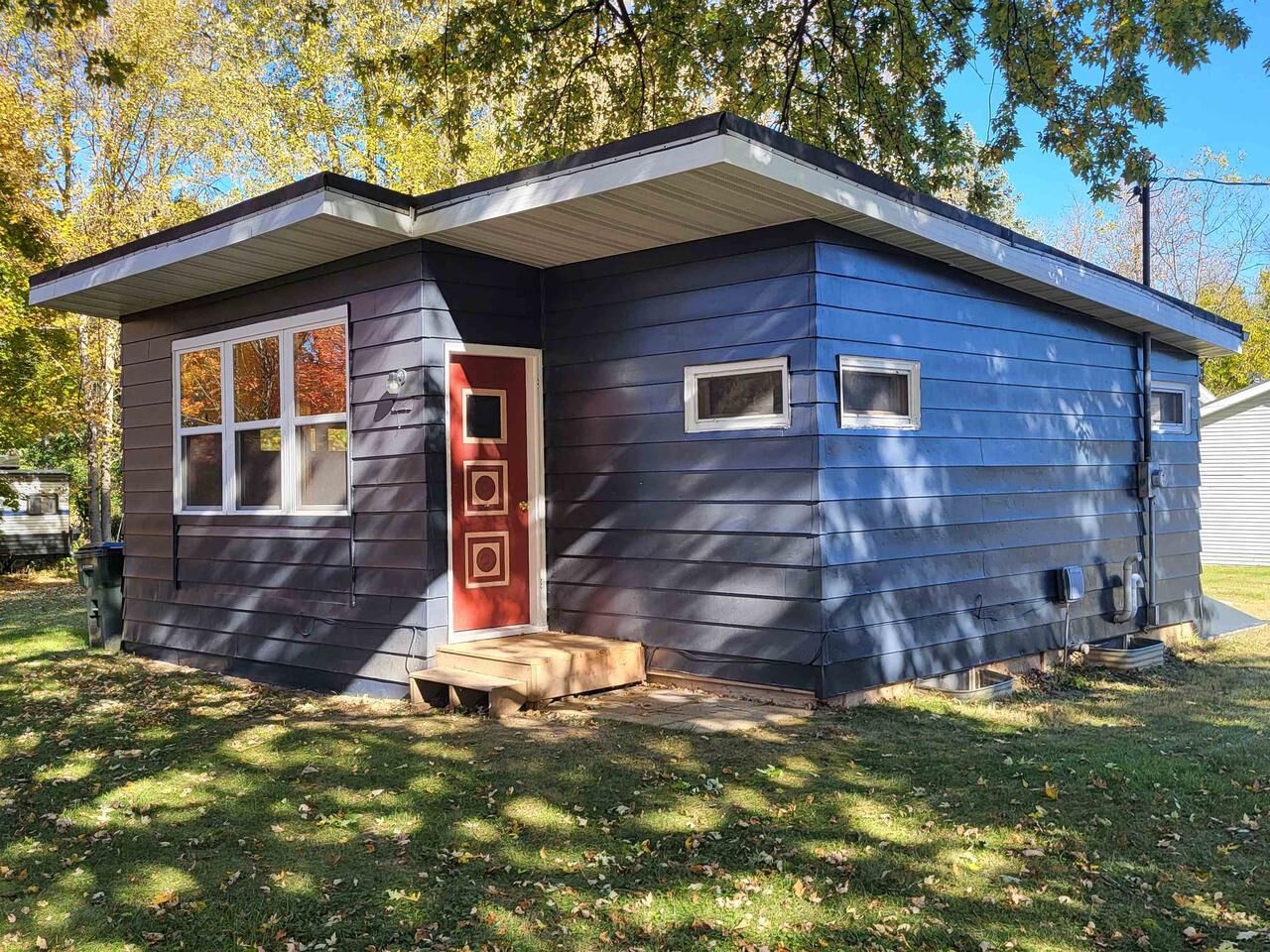Property Photo:  9124 North Fairview Avenue  WI 53563 